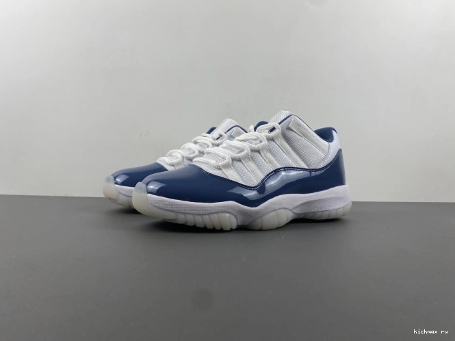Navy FV5104-104 (2024) 11 Retro Low Jordan Midnight 0721